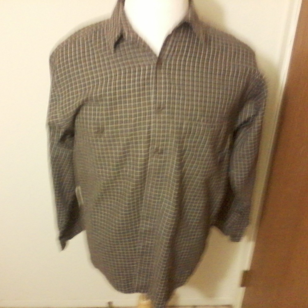 Patagonia Mens Checkered Cotton shirt size Medium